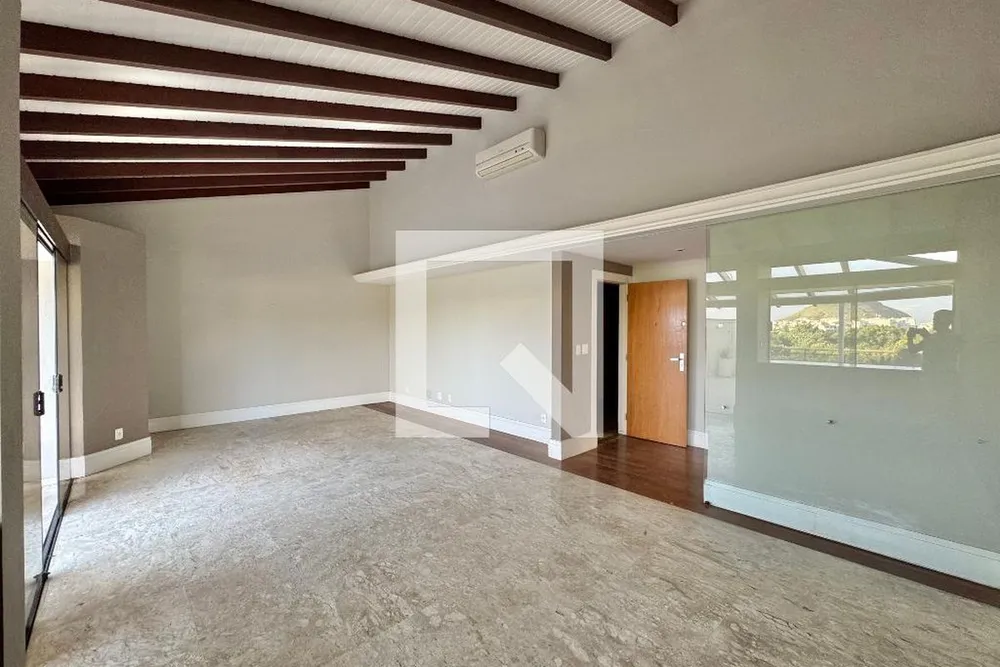 Cobertura, 3 quartos, 270 m² - Foto 2