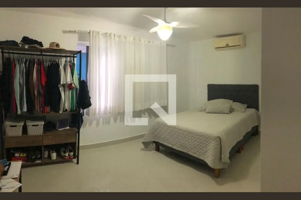 Casa, 3 quartos, 240 m² - Foto 13