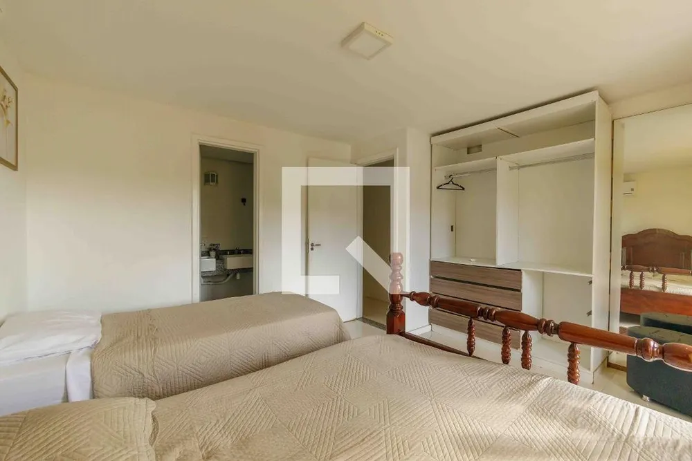Casa, 4 quartos, 215 m² - Foto 46