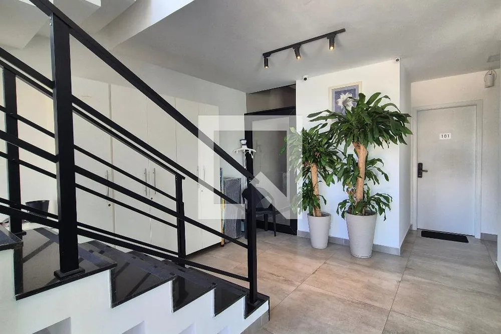 Casa, 8 quartos, 200 m² - Foto 1