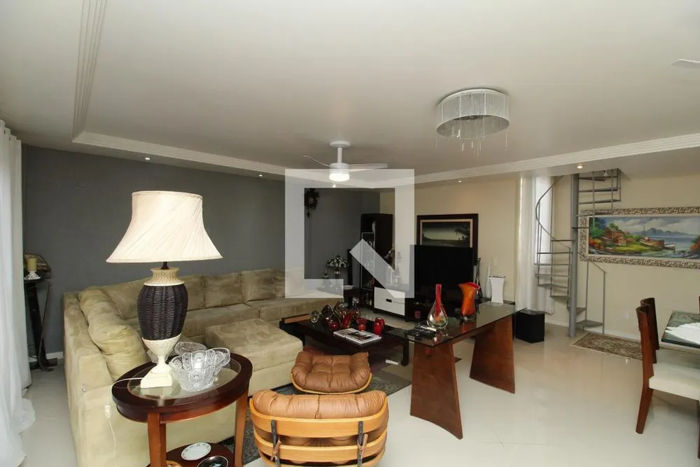 Cobertura, 3 quartos, 240 m² - Foto 4