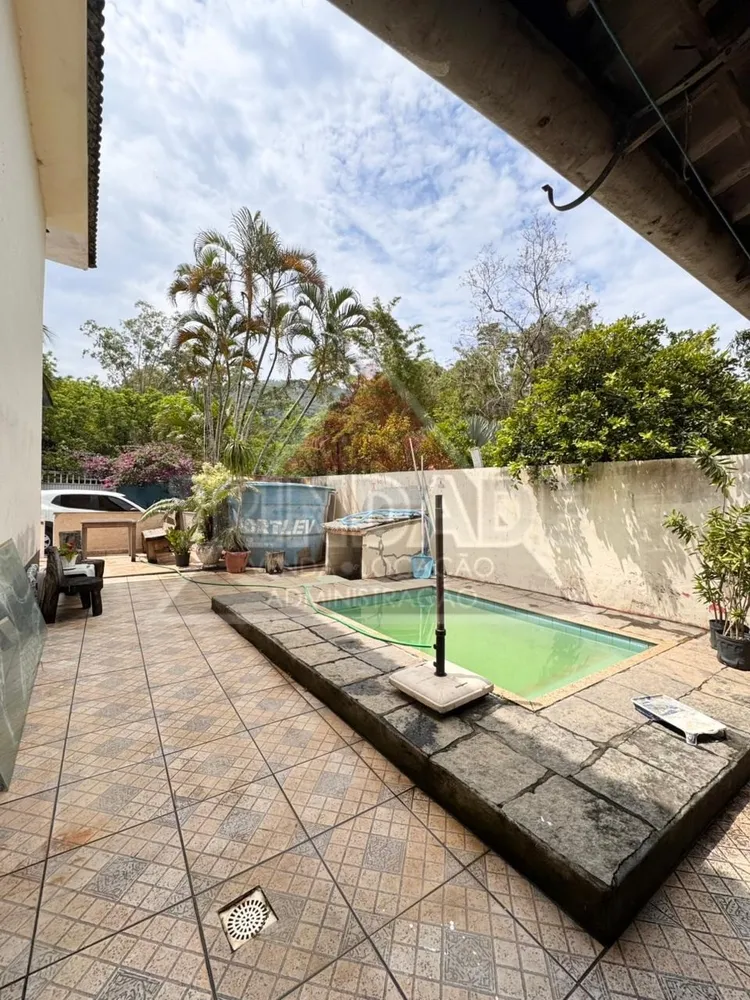 Casa, 3 quartos, 200 m² - Foto 3