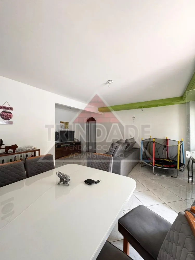 Casa, 3 quartos, 200 m² - Foto 9