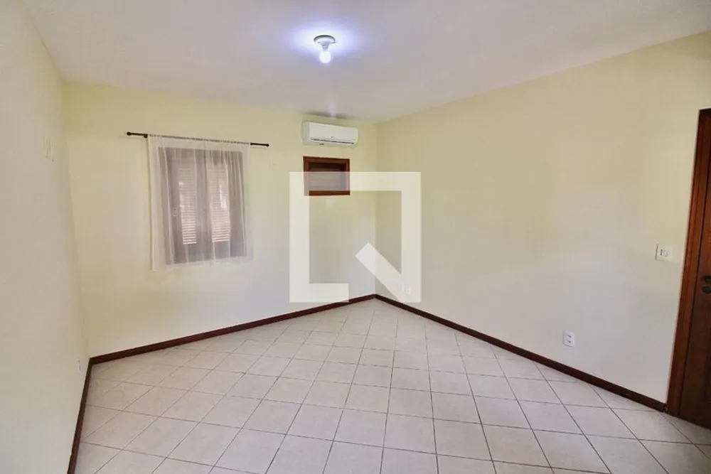 Casa, 5 quartos, 250 m² - Foto 37
