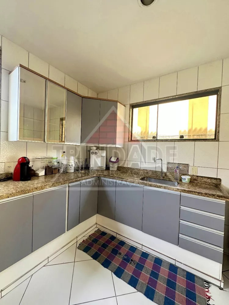 Casa, 4 quartos, 300 m² - Foto 6