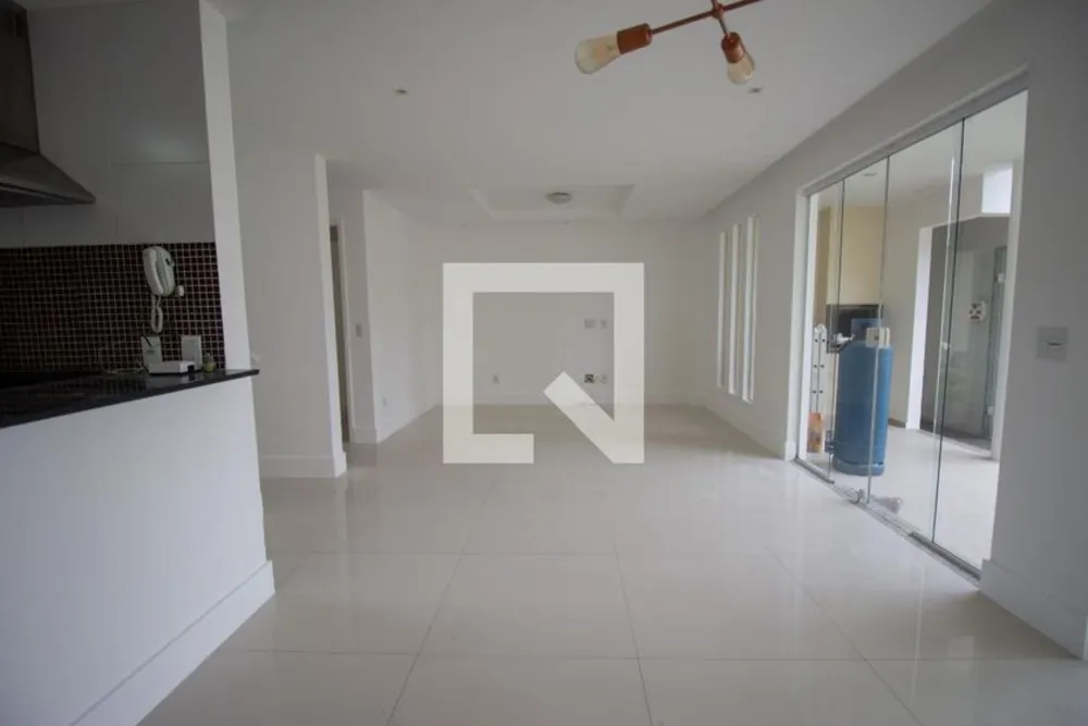 Casa, 4 quartos, 180 m² - Foto 2