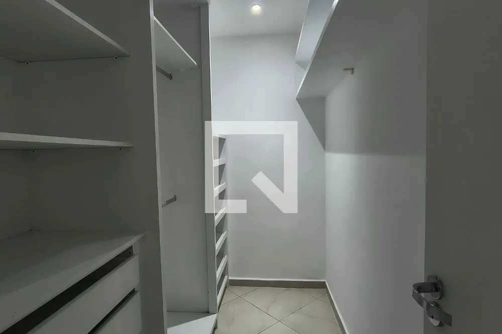 Casa, 3 quartos, 200 m² - Foto 18