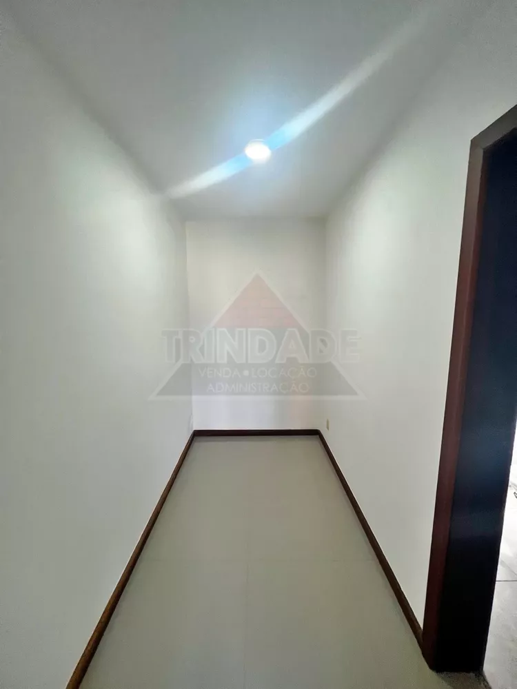 Casa, 4 quartos, 650 m² - Foto 4