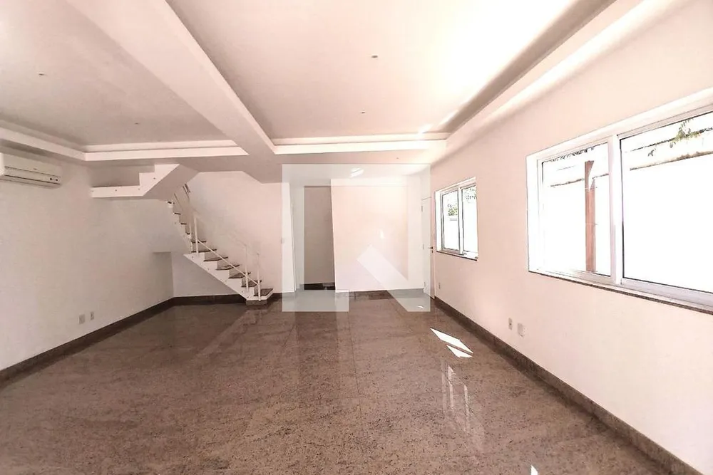 Casa, 5 quartos, 260 m² - Foto 4