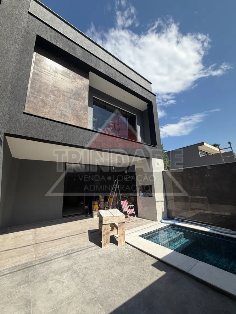 Casa, 3 quartos, 151 m² - Foto 1