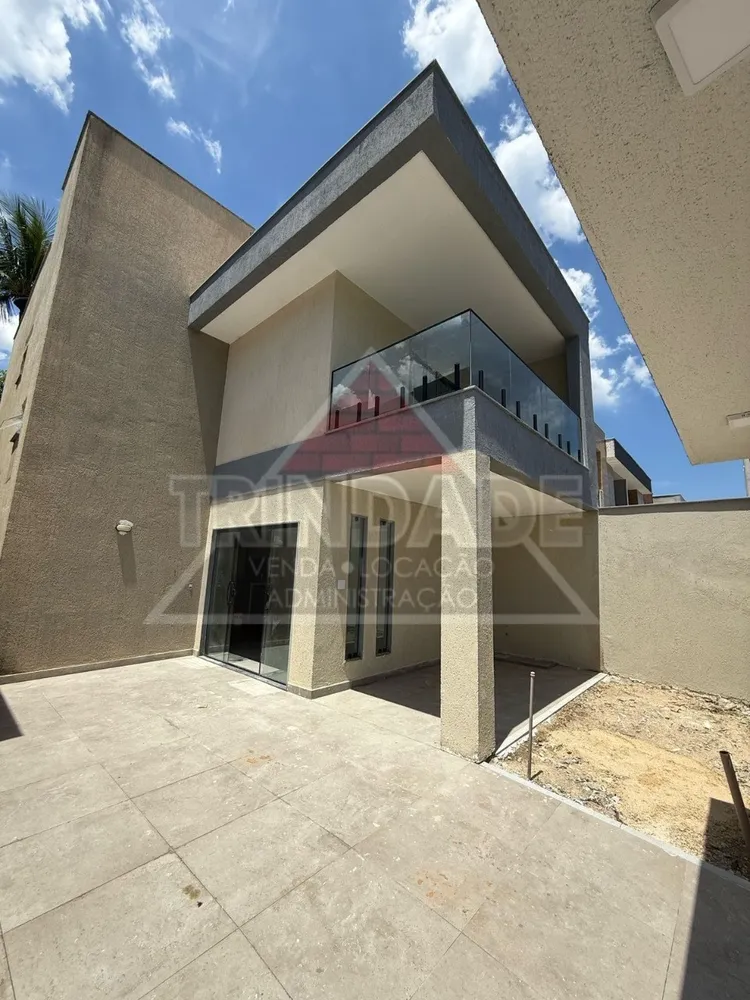 Casa, 4 quartos, 168 m² - Foto 2