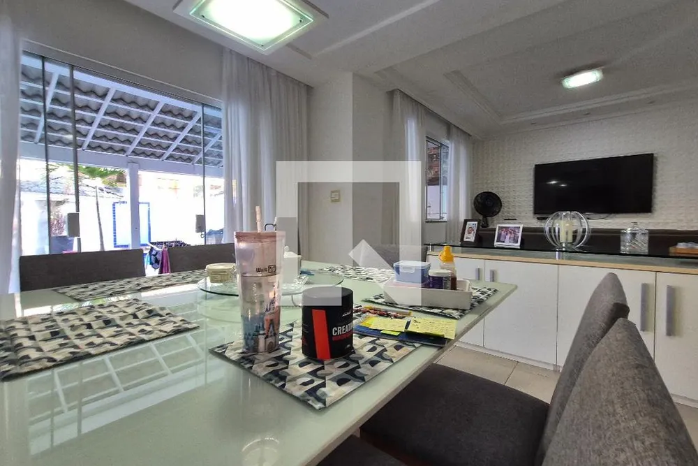 Casa, 3 quartos, 220 m² - Foto 3
