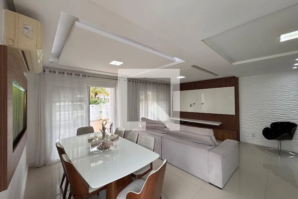 Casa, 4 quartos, 260 m² - Foto 1
