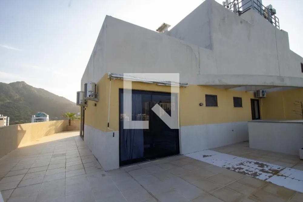 Cobertura, 3 quartos, 217 m² - Foto 10