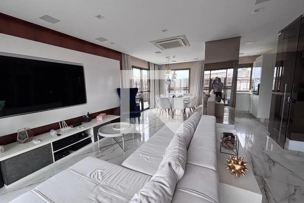 Cobertura, 3 quartos, 220 m² - Foto 2