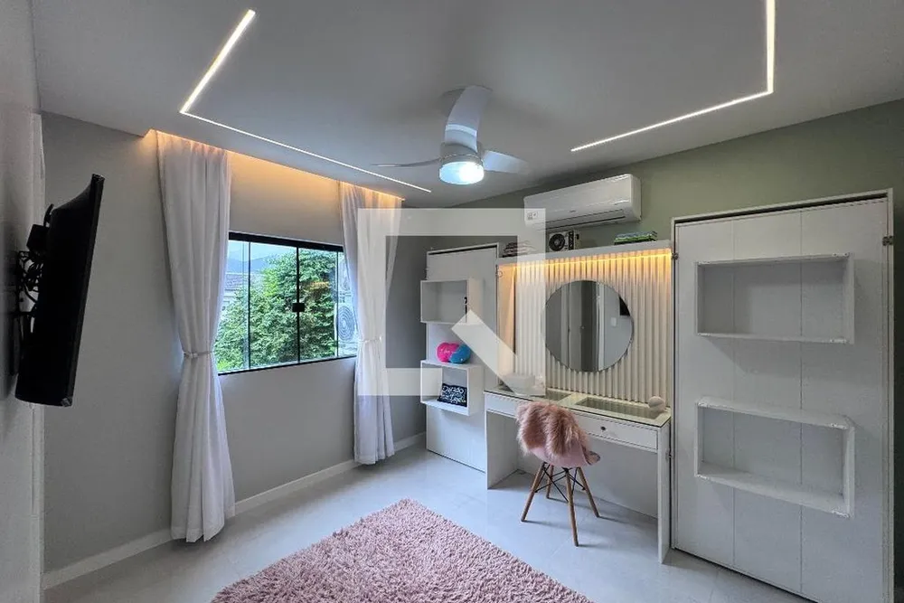 Casa, 3 quartos, 217 m² - Foto 50
