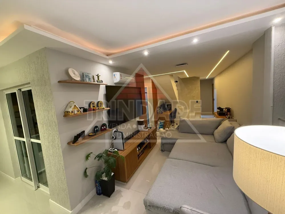 Apartamento, 3 quartos, 211 m² - Foto 2