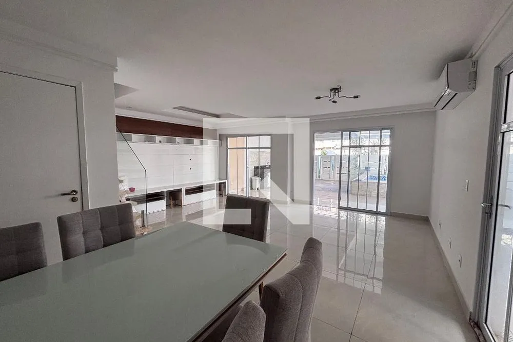 Casa, 3 quartos, 213 m² - Foto 4
