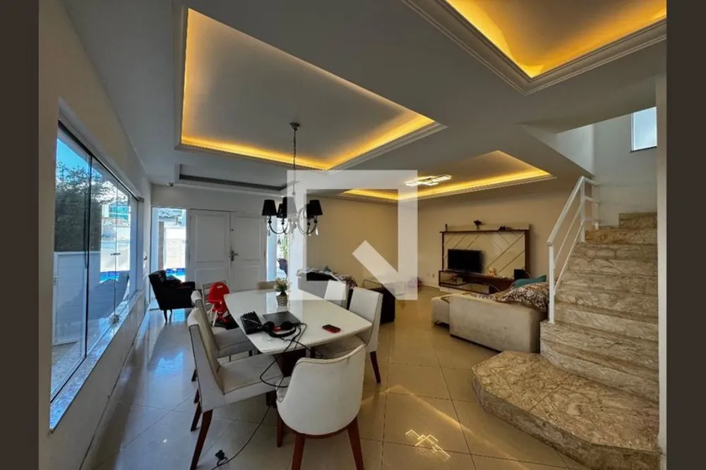 Casa, 5 quartos, 290 m² - Foto 2