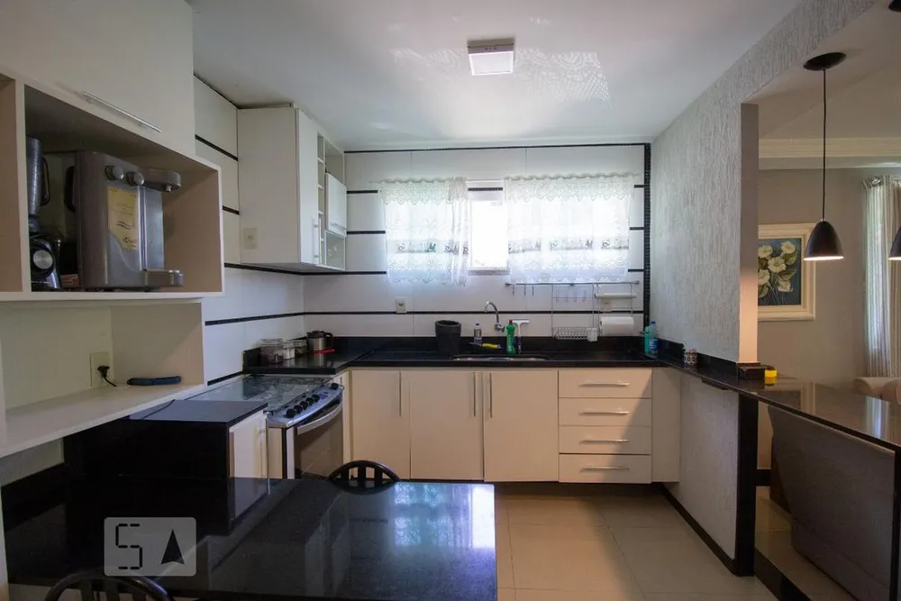 Casa, 3 quartos, 250 m² - Foto 26