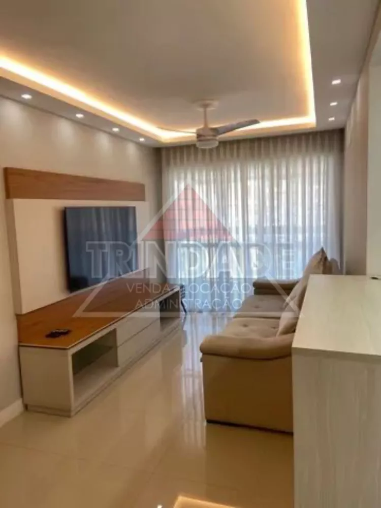 Apartamento à venda com 2 quartos, 72m² - Foto 2