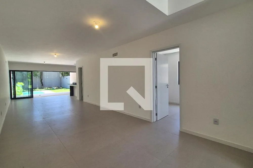 Casa, 4 quartos, 220 m² - Foto 4