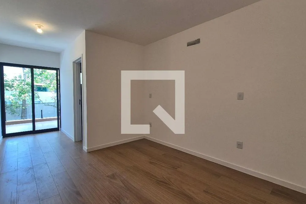Casa, 4 quartos, 220 m² - Foto 35