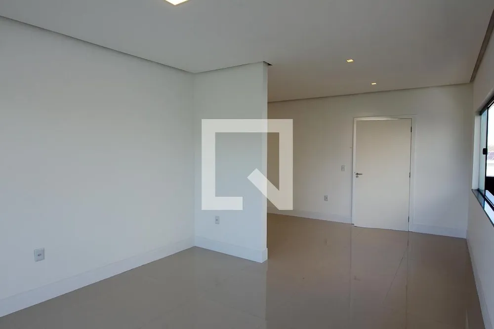 Casa, 3 quartos, 300 m² - Foto 42