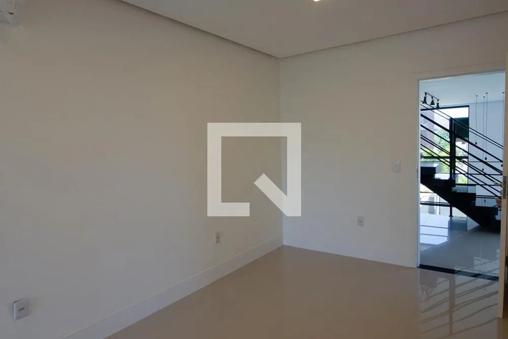 Casa, 3 quartos, 300 m² - Foto 30