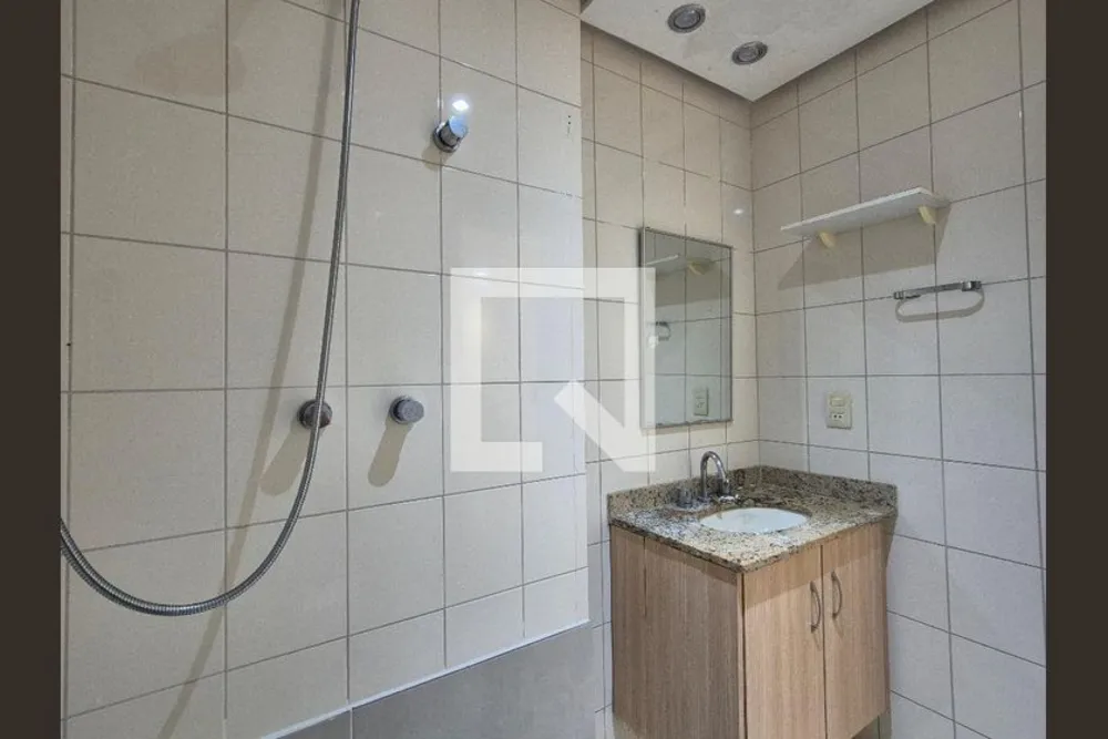 Casa, 4 quartos, 230 m² - Foto 2