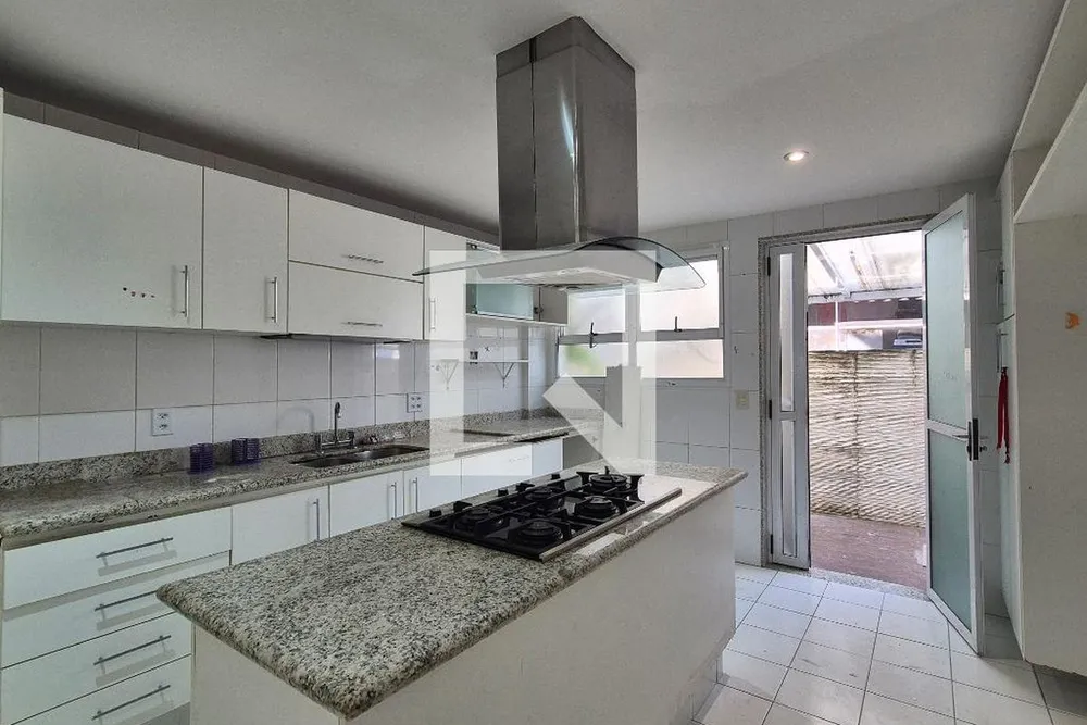 Casa, 4 quartos, 230 m² - Foto 54