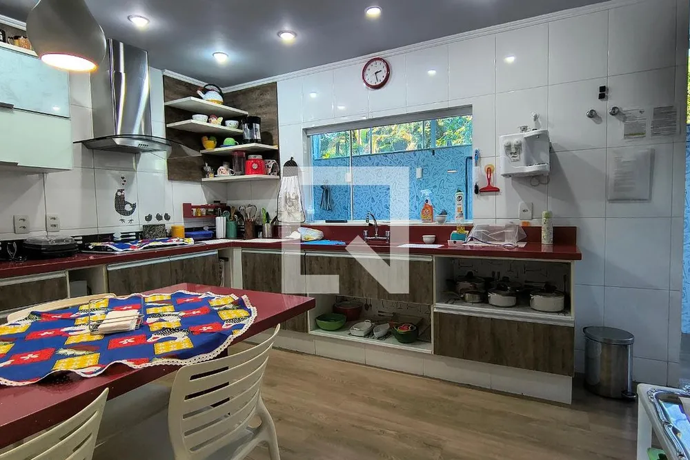 Casa, 4 quartos, 250 m² - Foto 6