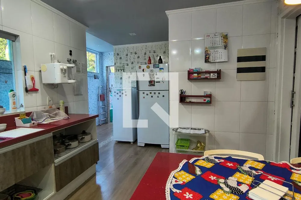Casa, 4 quartos, 250 m² - Foto 11
