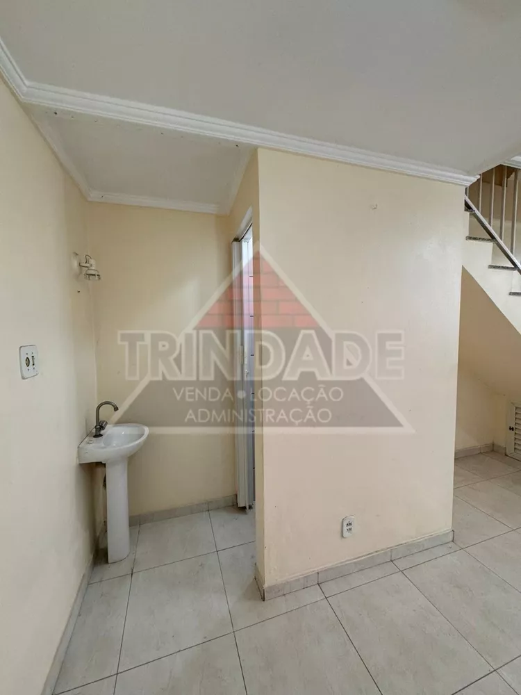 Casa, 2 quartos, 240 m² - Foto 20