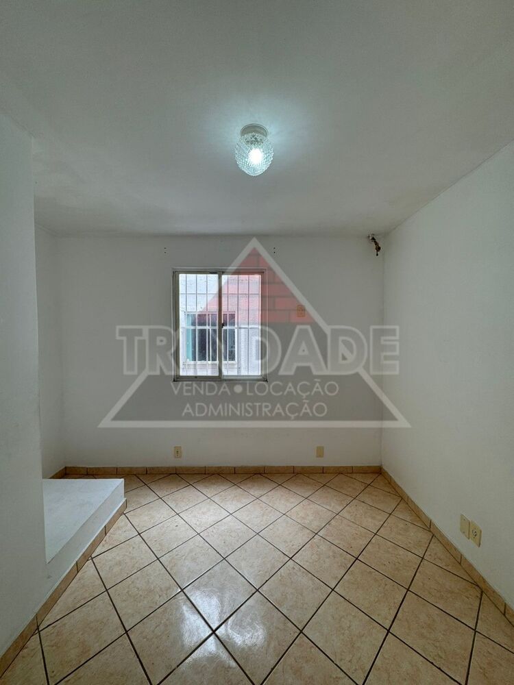 Casa, 2 quartos, 240 m² - Foto 4