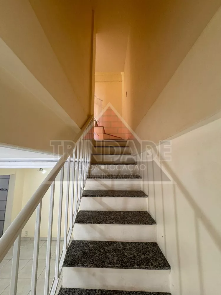 Casa, 2 quartos, 240 m² - Foto 15
