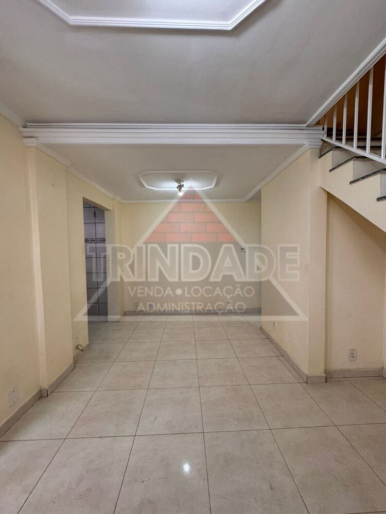 Casa, 2 quartos, 240 m² - Foto 1