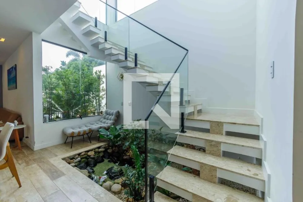 Casa, 4 quartos, 350 m² - Foto 13