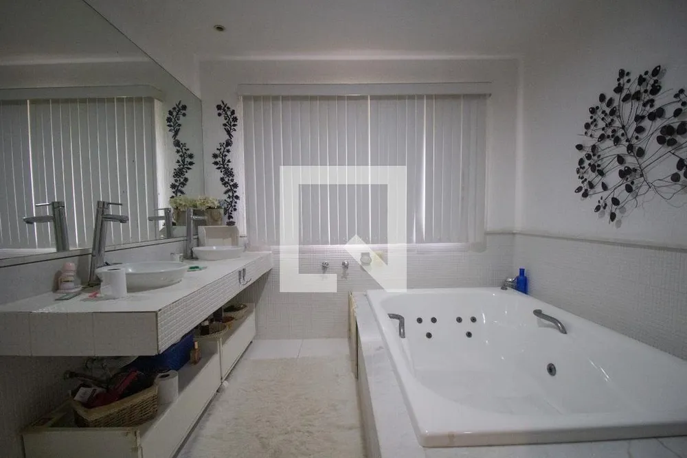 Casa, 4 quartos, 340 m² - Foto 16