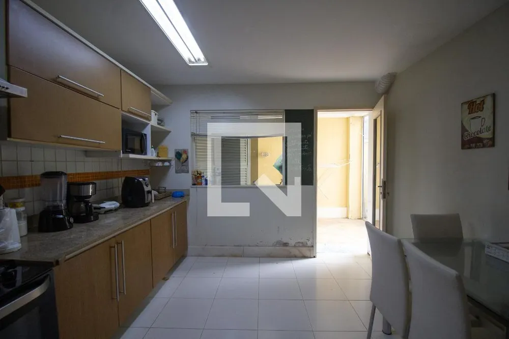 Casa, 4 quartos, 340 m² - Foto 49