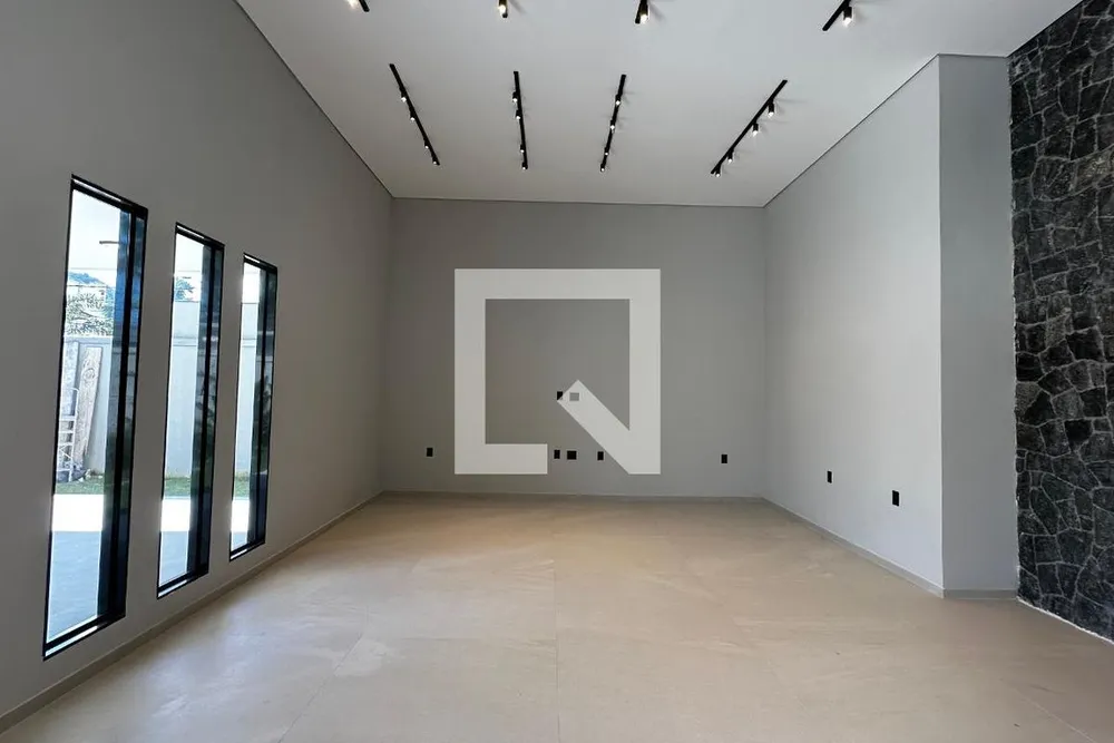 Casa, 3 quartos, 188 m² - Foto 2