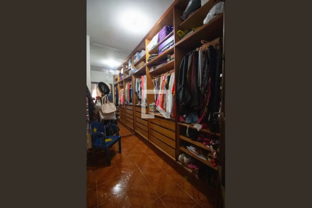 Casa, 4 quartos, 180 m² - Foto 1