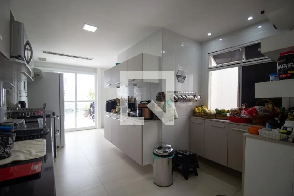 Cobertura, 3 quartos, 226 m² - Foto 51