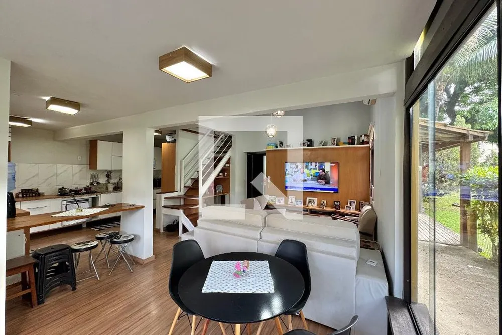 Casa, 3 quartos, 140 m² - Foto 3