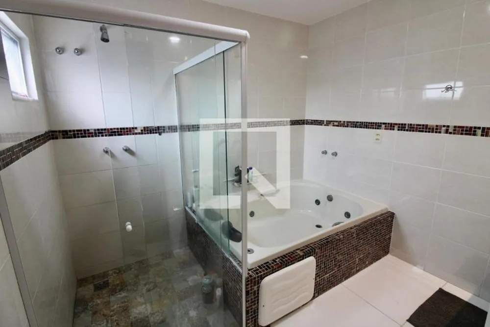 Casa, 4 quartos, 340 m² - Foto 35