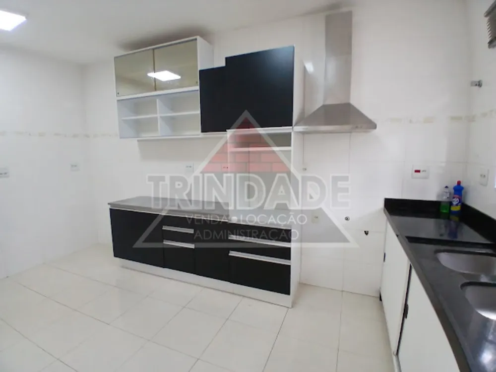 Casa, 5 quartos, 260 m² - Foto 11