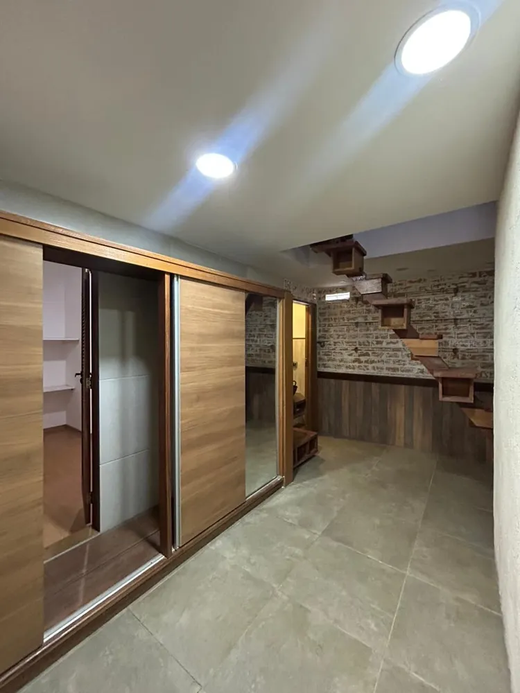Casa, 4 quartos, 250 m² - Foto 36