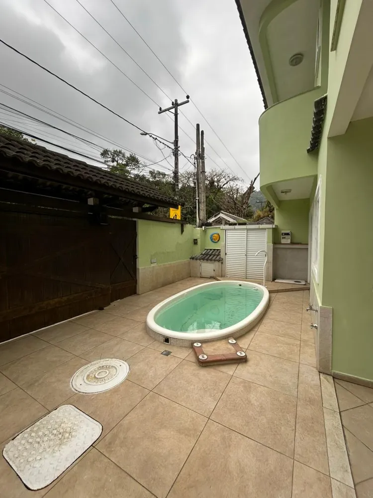 Casa, 4 quartos, 250 m² - Foto 6