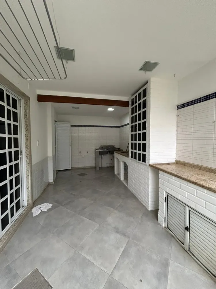 Casa, 4 quartos, 250 m² - Foto 10