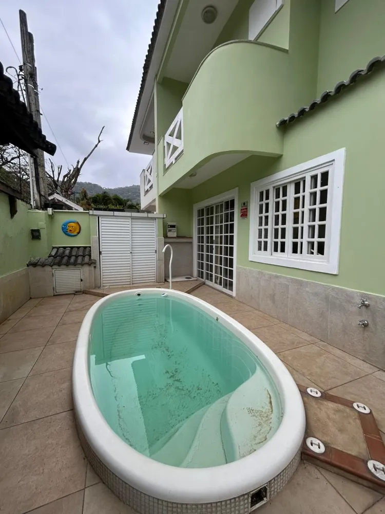 Casa, 4 quartos, 250 m² - Foto 4